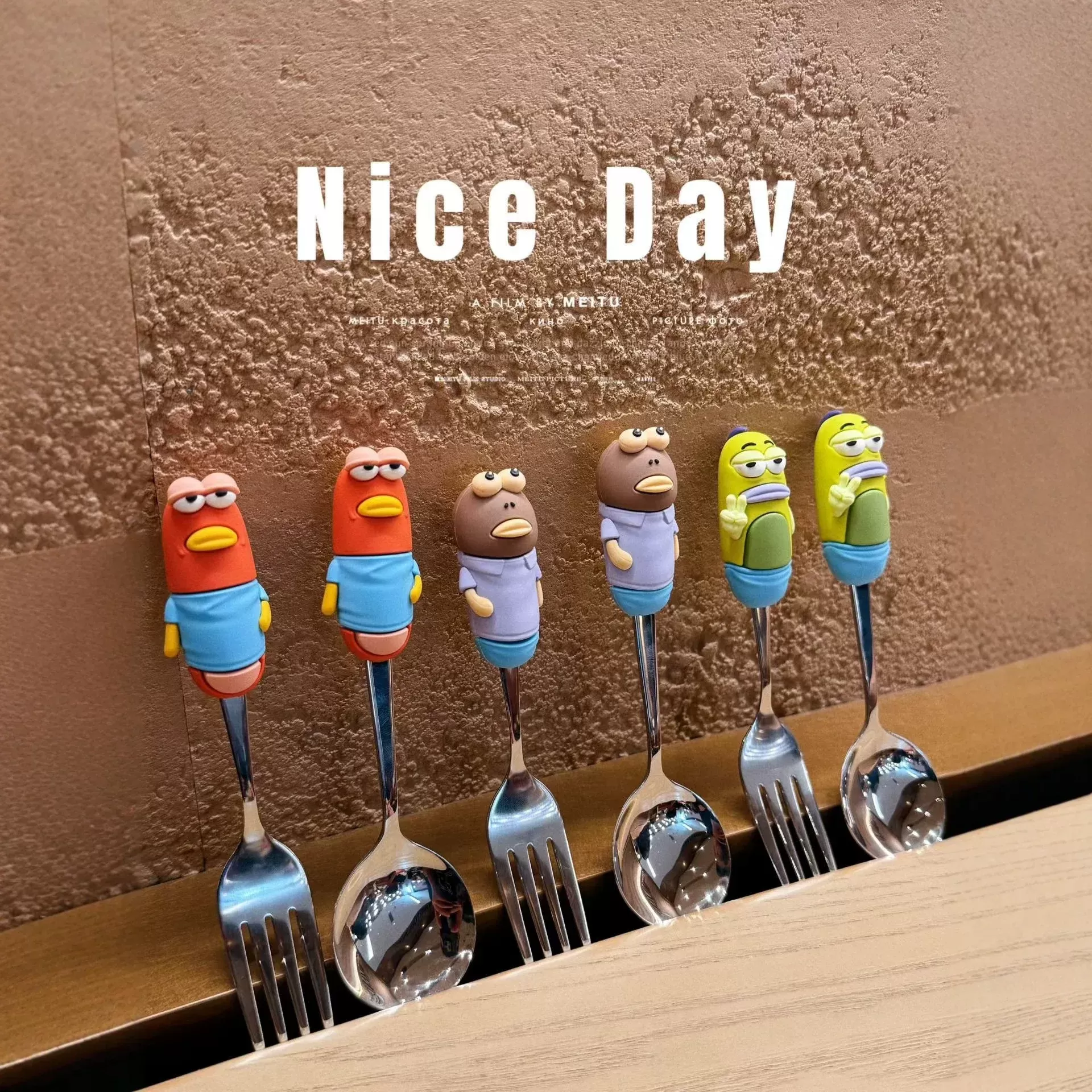 סט סכו״ם דמויות בובספוג מביקיני בוטום - תמונה 3